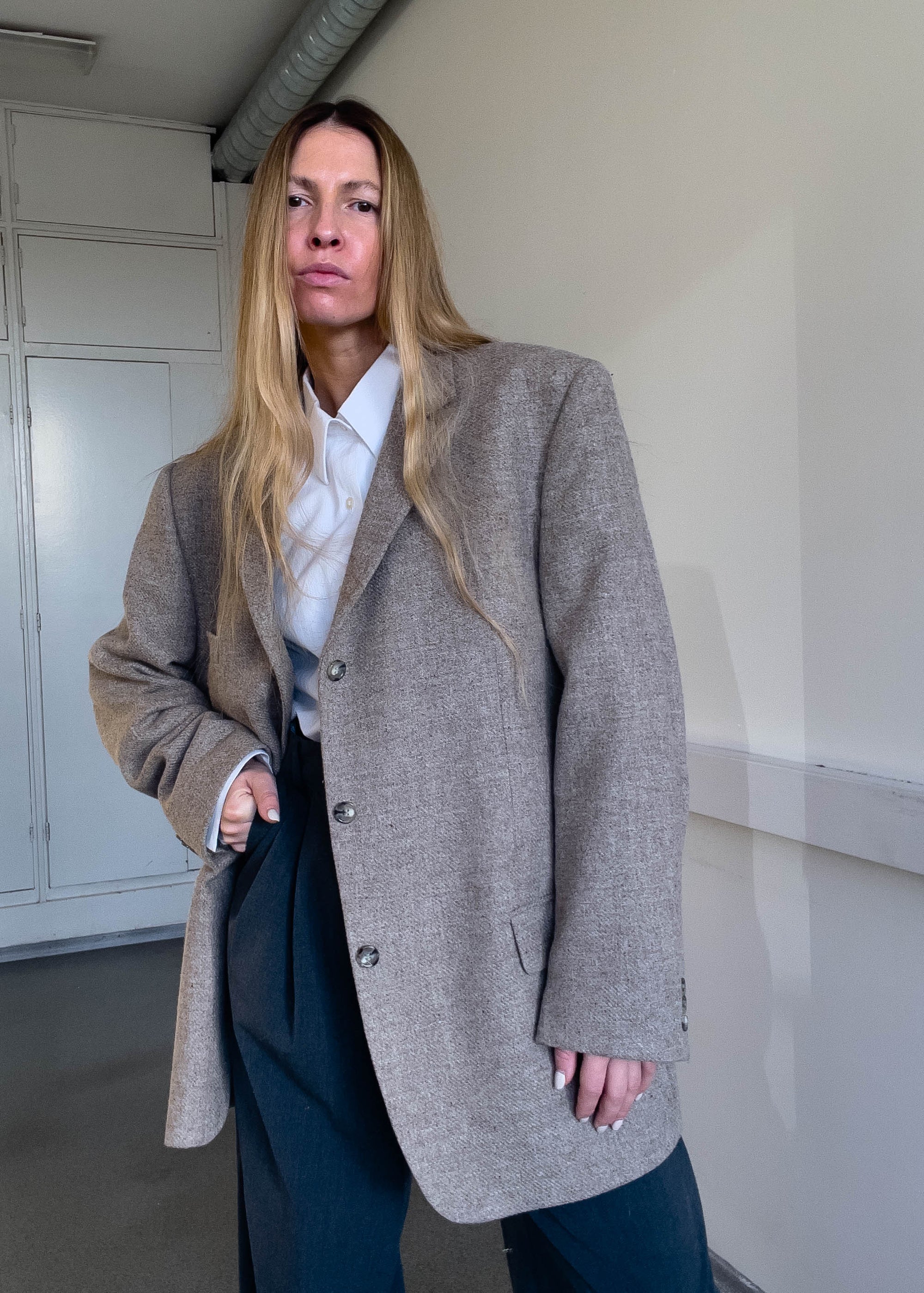 Vintage Oversized Blazer in Warm Grey