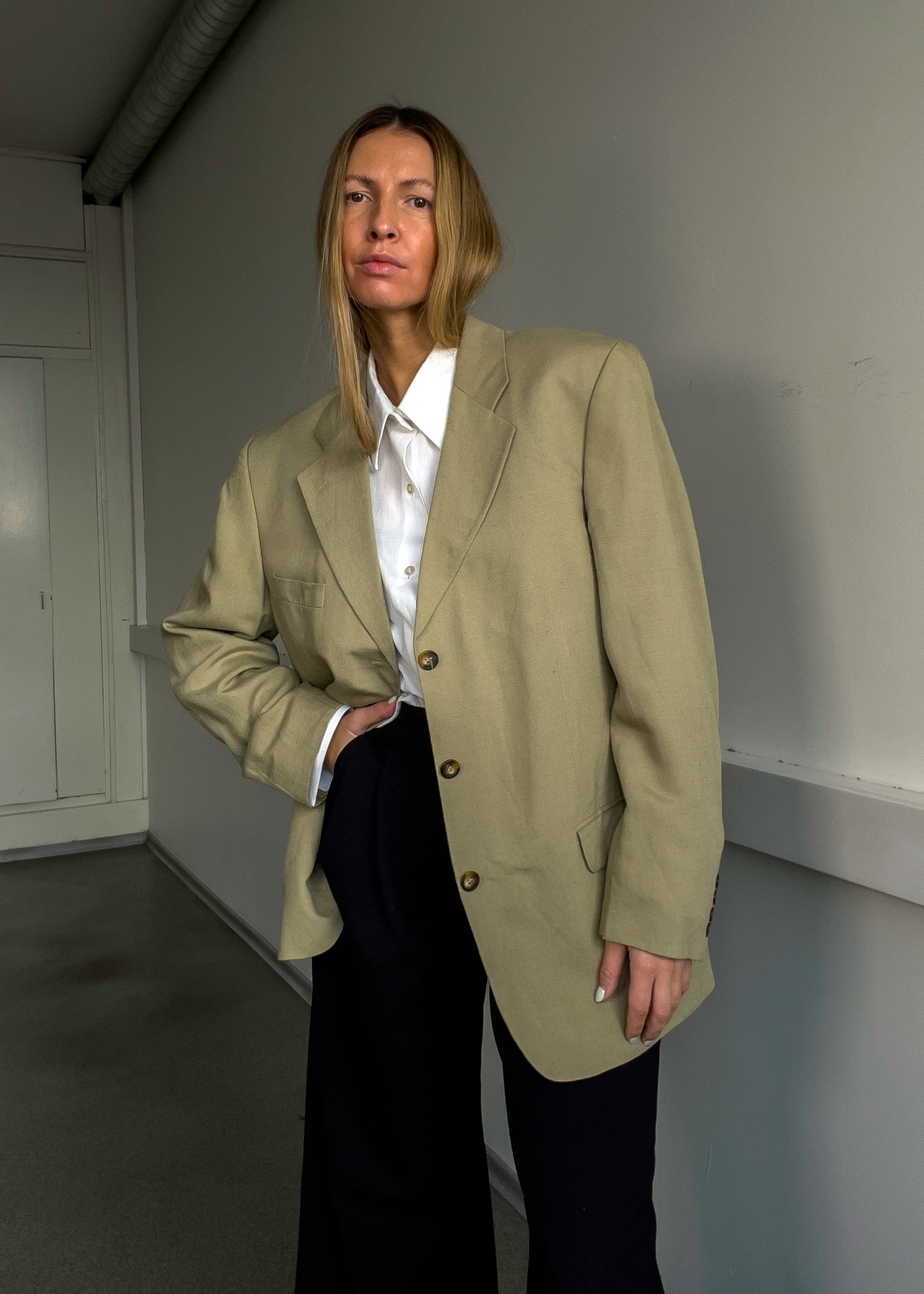 Vintage Beige Oversized Blazer